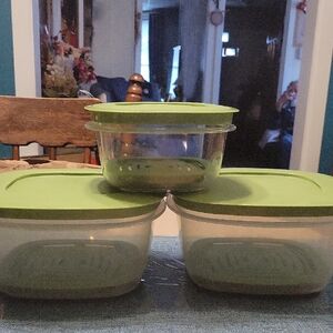 Rubbermaid Green Kitchen Food Storage 3 Pcs Set